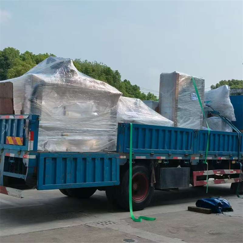 拉萨市阿勒泰市：物流专线开启货运新旅程