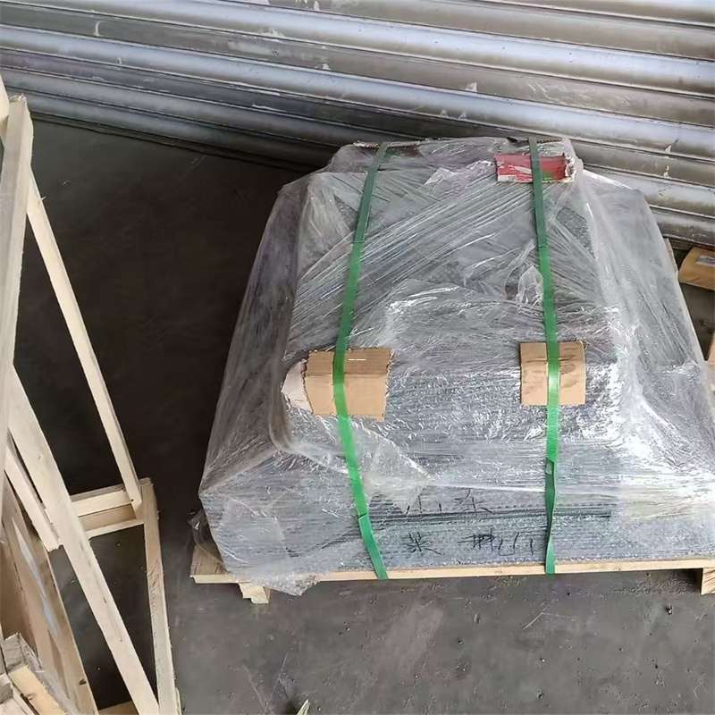 拉萨市岗巴县进仓物流：专线直达的多元货运探索
